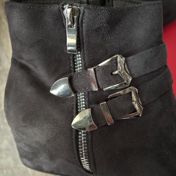 Dream Pairs Soft Gray Suede GHILE-3A Woman's Size 8.5 Wedge Heel Ankle Bootie - Picture 3 of 6